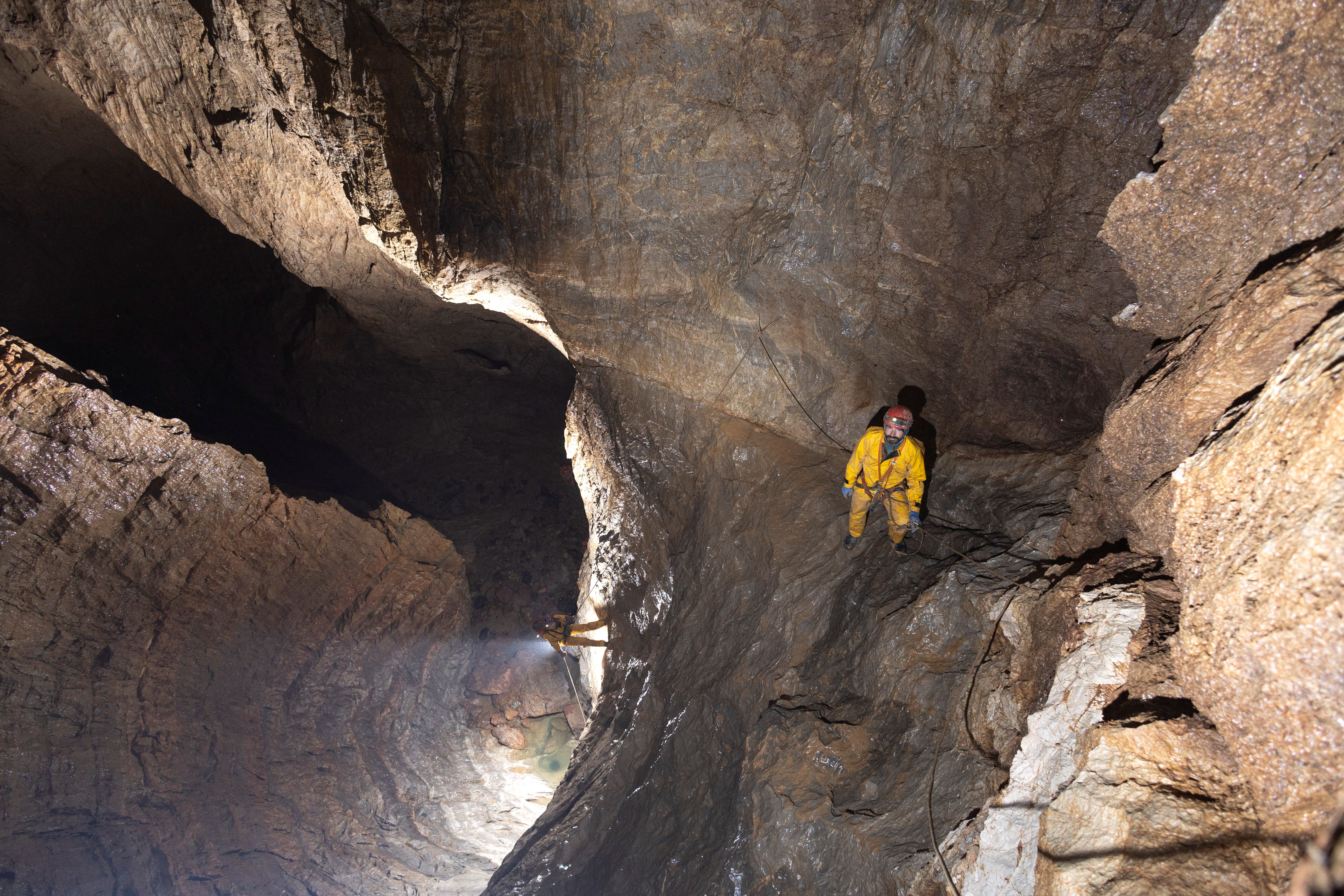 Morca Cave | 3,700 అడుగుల గుహ‌లో ప‌డిపోయిన సాహ‌సికుడు.. 200 మంది సాయంతో 9 రోజుల తర్వాత బ‌య‌ట‌కు